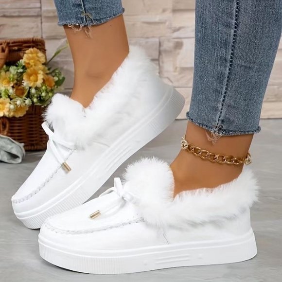 Just Jen Shoes - Women's White Fuzzy Suede Fur Lined Slip-On Flat Warm Shoes